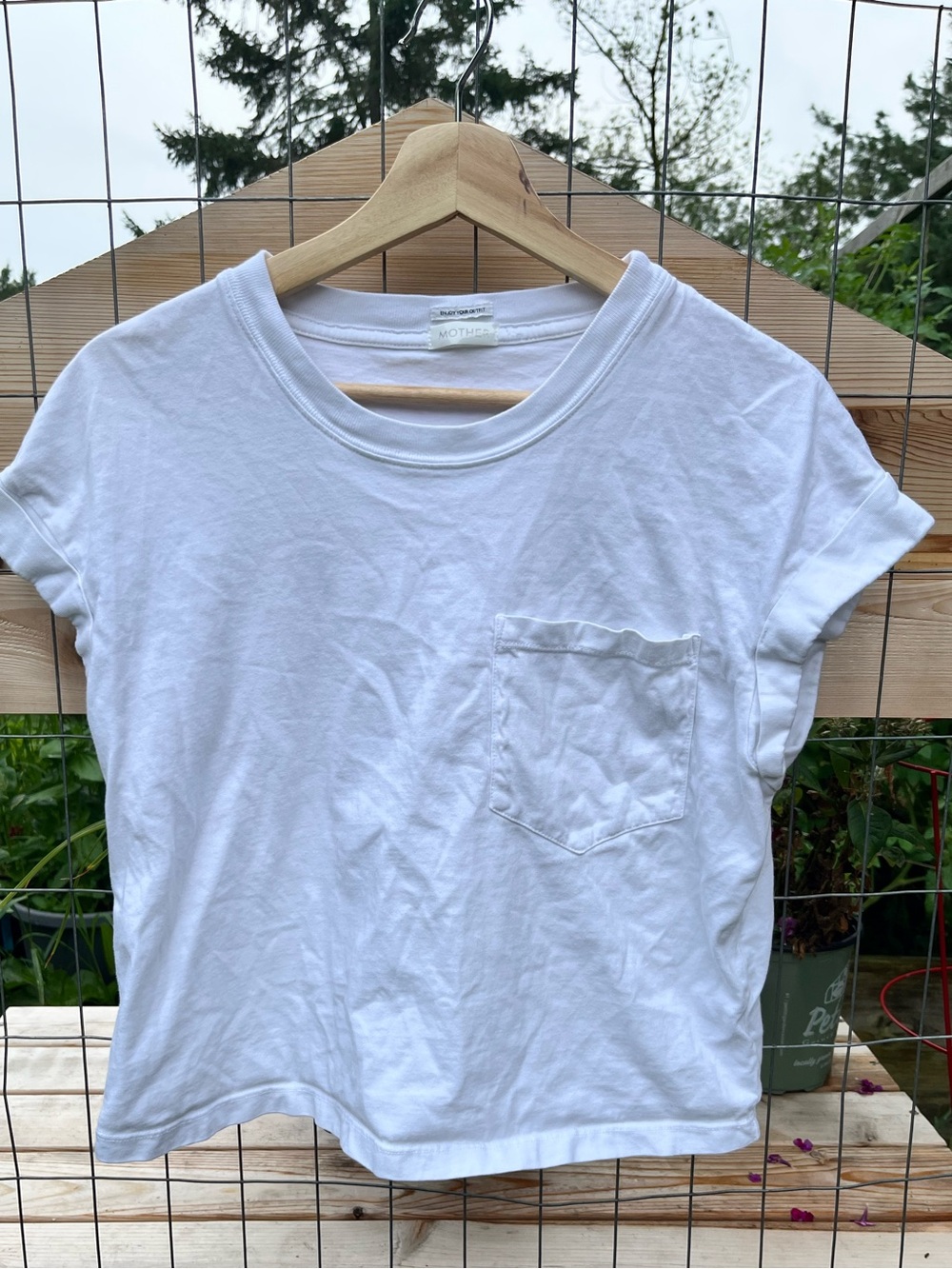 MOTHER White Short Sleeve Pocket Tee
